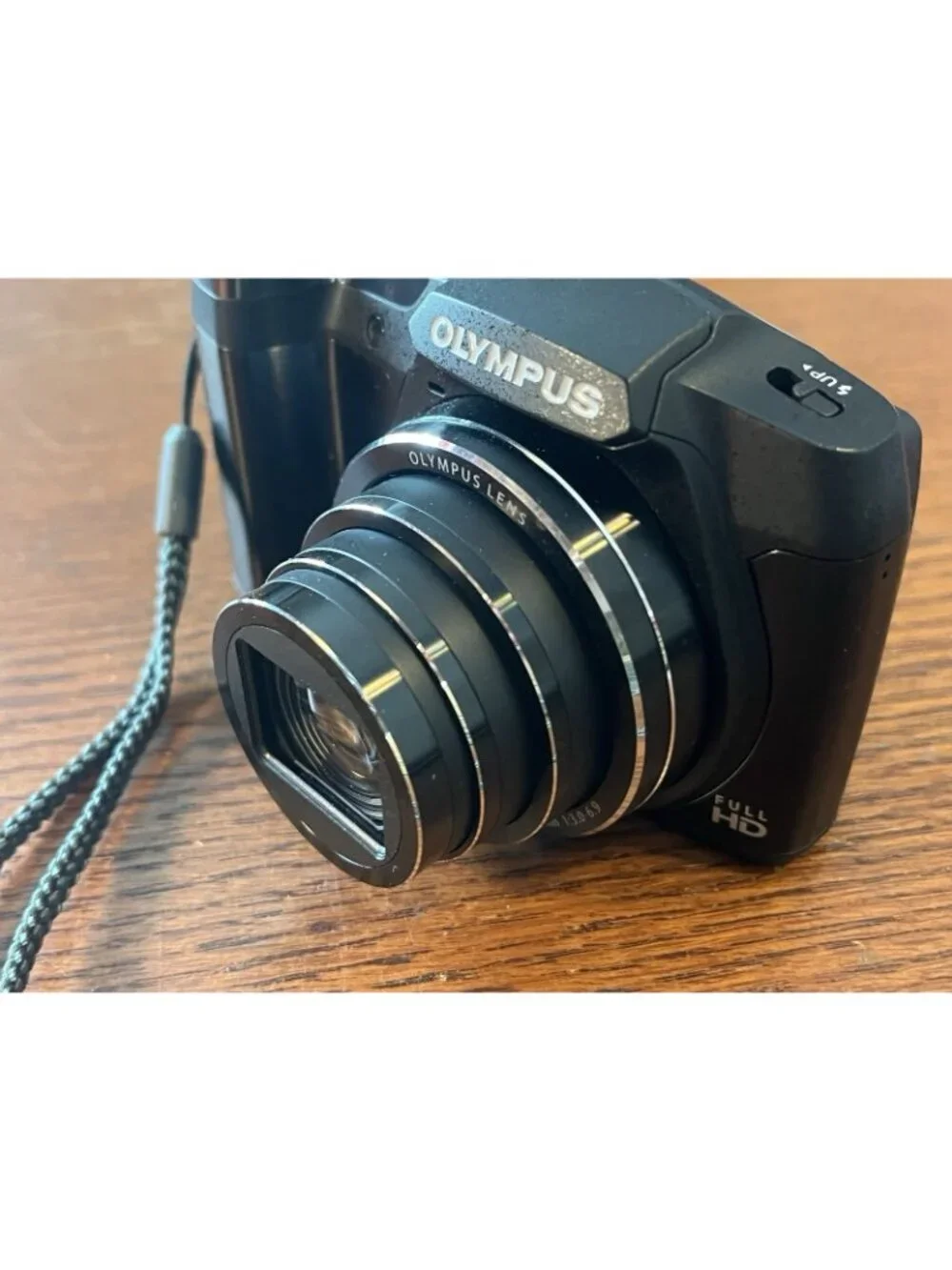 Olympus Stylus SZ-17 24x HD Digital Camera W/ Battery Box Book Disk Cords No SD